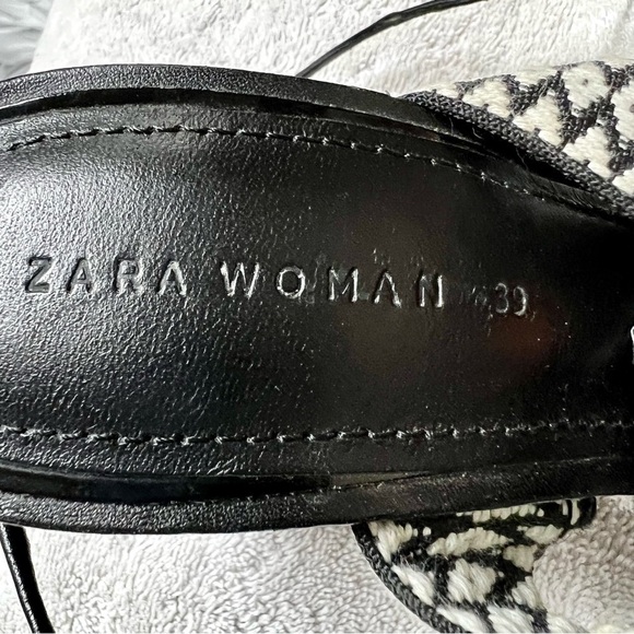 ZARA B & W Aztec Print Tie Block Heels women size 8 - Picture 6 of 8